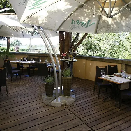 Chateau Kotera Otel Ratboř