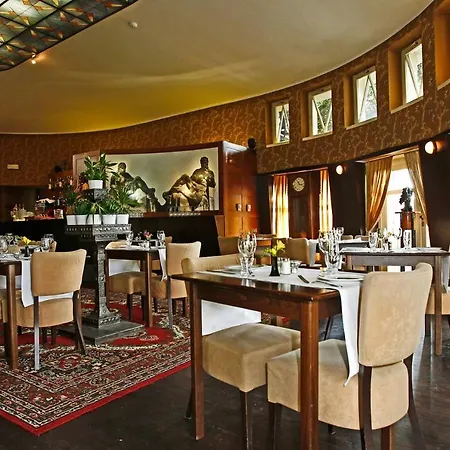 Otel Chateau Kotera 4*