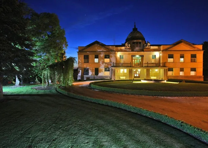 酒店 Chateau Kotera Ratboř